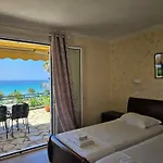 Corfu Dream Holidays グリファダ